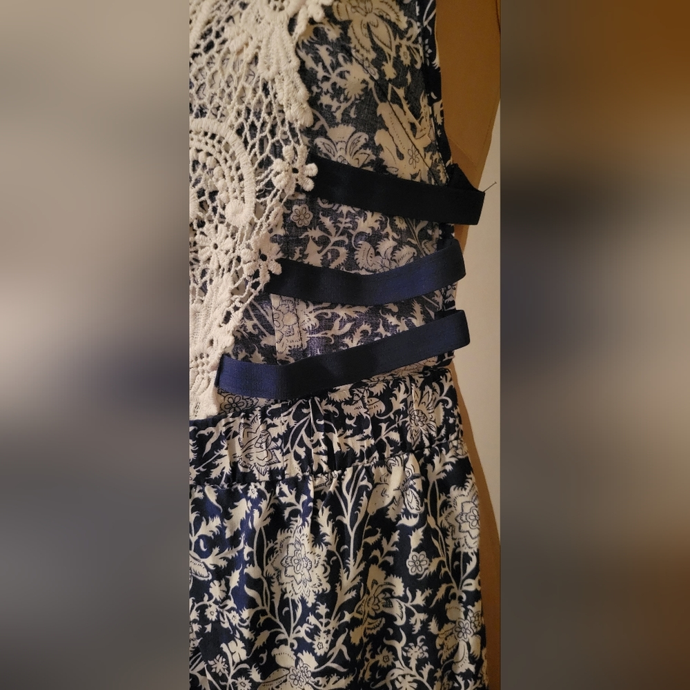 Romper - Picture 11 of 14
